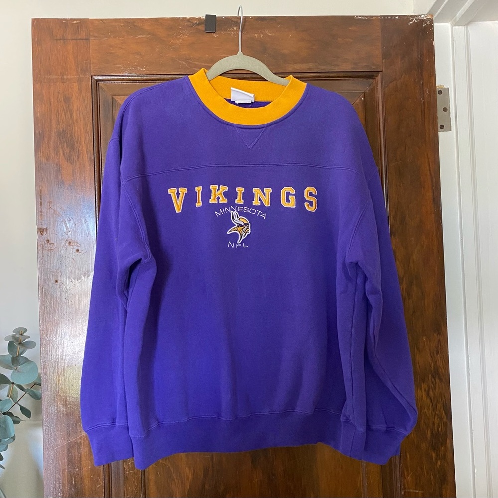 VINTAGE VIKING SWEATSHIRT 💫